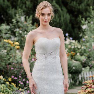 Rimi Bridal Mermaid Lace Wedding Dress